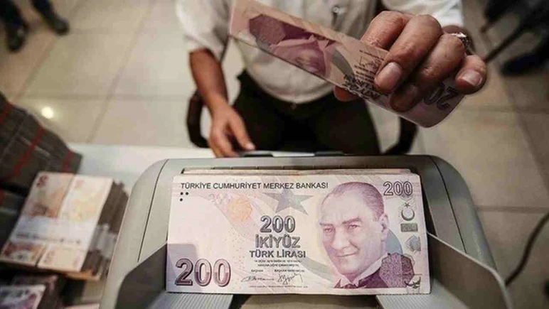 Asgari Ücrete ara zam gelecek mi? SGK uzmanından en net açıklama