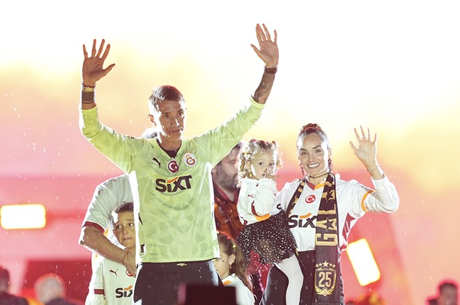 Muslera’nın yeni adresi belli oluyor