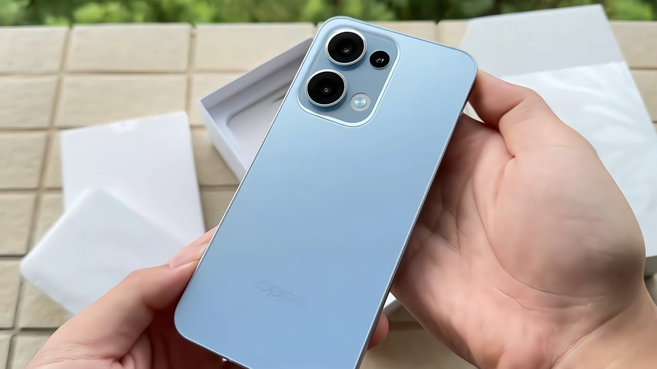 Oppo Reno 14 Serisinin Sürpriz Versiyonu Sızdırıldı: İşte White Pear