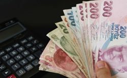 Emeklilere ve Emekli olacaklara 2 maaş müjdesi